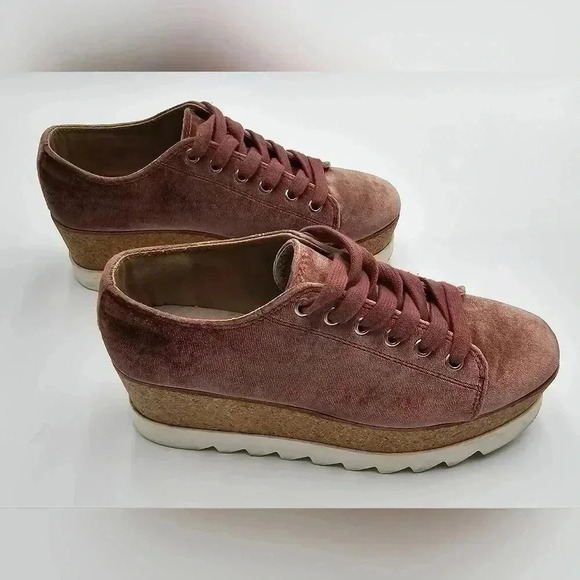 Steve Madden Womens Size 7 Pink Korrie Velour Chunky Sneakers - Picture 6 of 7